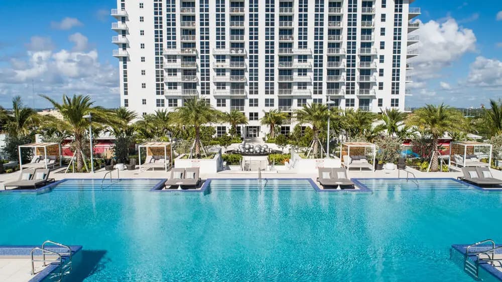 CIRC Residences, foto 2